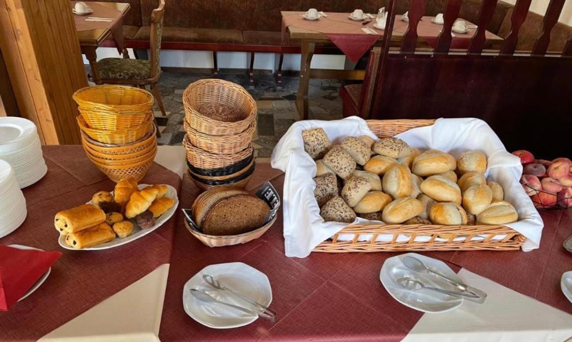 Hotel Gasthof Zum Baren Gernrode  Zewnętrze zdjęcie